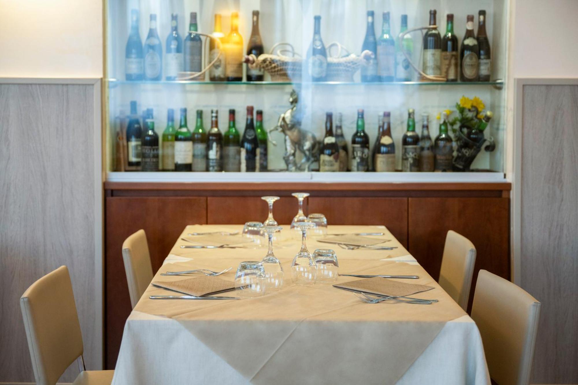 Hotel Mondial Porto Recanati Zewnętrze zdjęcie