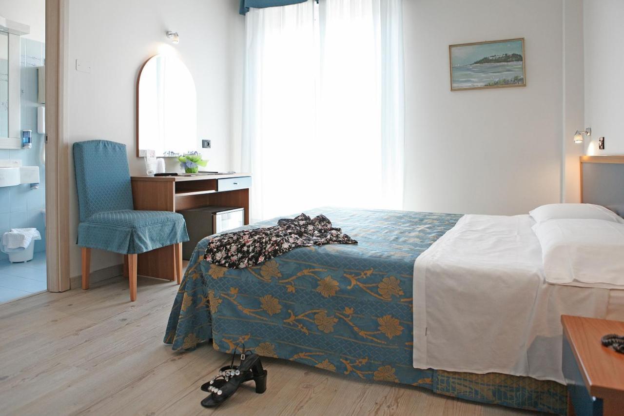 Hotel Mondial Porto Recanati Zewnętrze zdjęcie